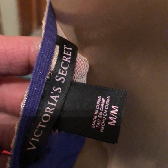 Super sexy lacy Victoria’s Secret nighty medium - Picture 9 of 9